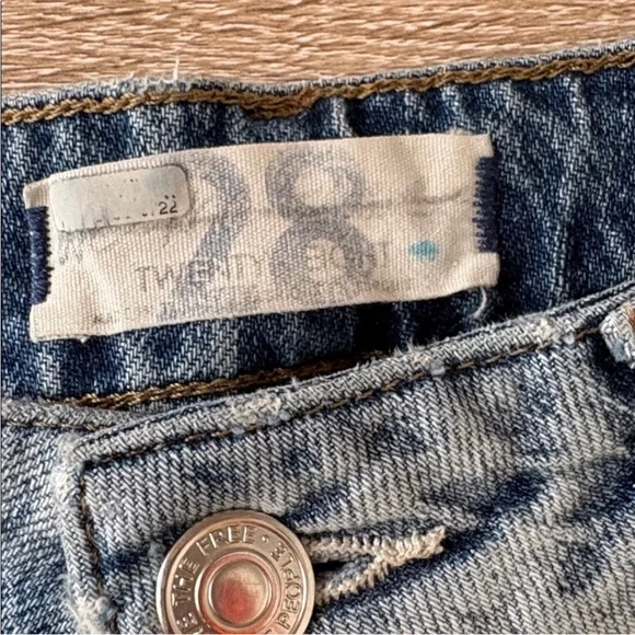 Free People Relaxed Straight Slouch Jeans - Picture 6 of 14